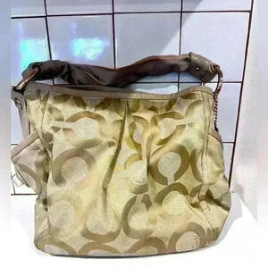 Coach Classic Print Beige Shoulder Bag with Gold Hardware EUC